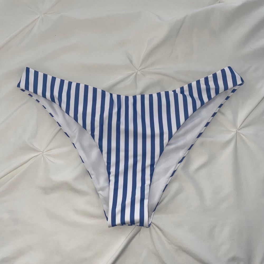Medium Bikini Bottom For Sale!